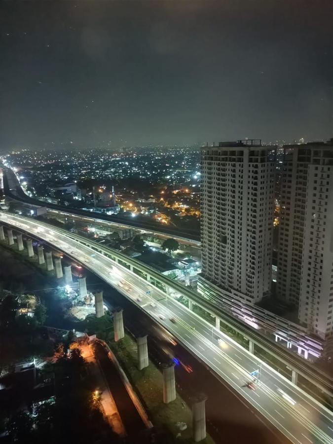 Cozy Grand Kamala Lagoon By Pelita Property Bekasi Exterior foto